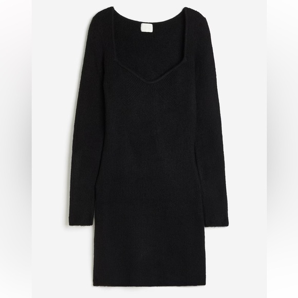 H&M Dresses & Skirts - H&M fitted knit dress